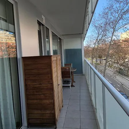 Apartmán En Avenida Diagonal - Torre Glorias - Angeles Terraza