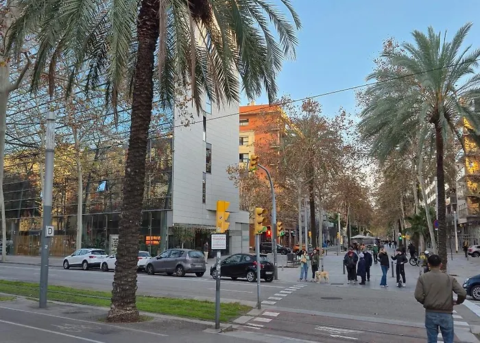 Avenida Diagonal distrito tecnológico 22 arroba - Angeles Terraza *