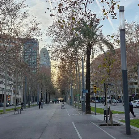 En Avenida Diagonal - Torre Glorias - Angeles Terraza Apartment Barcelona